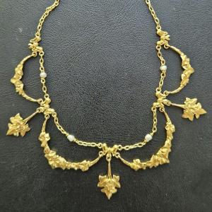 Belle Epoque Yellow Gold Necklace