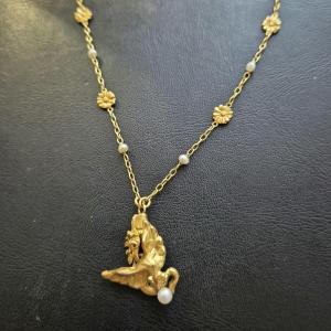 Belle Epoque Chimera Yellow Gold Pearl Necklace