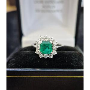 Emerald Diamond Ring In White Gold