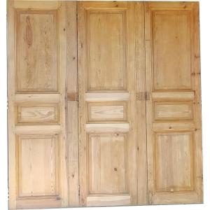 3 Old Communication Doors Or Old Double-sided Cupboard