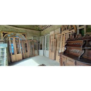 Old Glass Doors Or How To Increase Light And Play With Reflections
