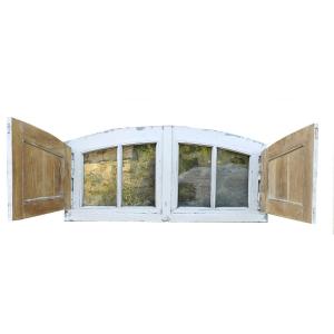 Antique 19th Century Arched Oak Transom With Interior Bull's-eye Shutters And Doors Ref B