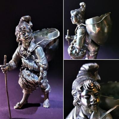 Happy Easter: Bronze, The Little Egg Collector