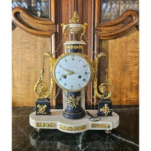 Louis XVI Period Gilt Bronze Clock