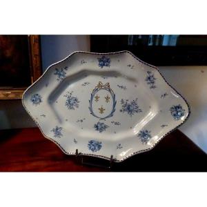 Dish Gaspard Robert Marseille Middle XVIII E
