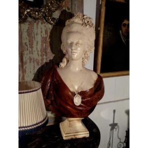 Large Bust Of Marie Antoinette, 88 Cm