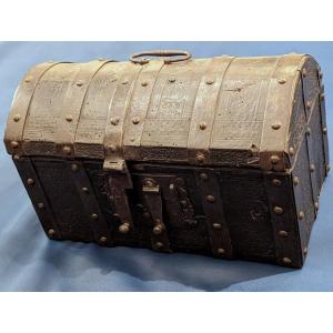Sixteenth-century Leather Chest