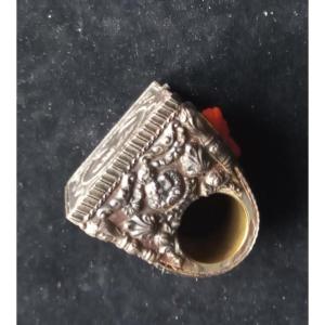 Iron épiscopal Ring