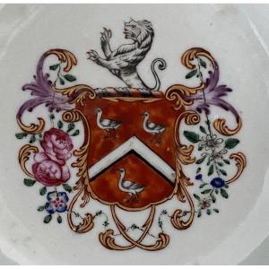 Compagnie Des Indes, Armorial Hollow Dish, Porcelain, 18th Century