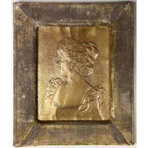Zimmermann Old Portrait Vienna 1900 Portrait Young Woman Sculpted Flower Secession Klimt