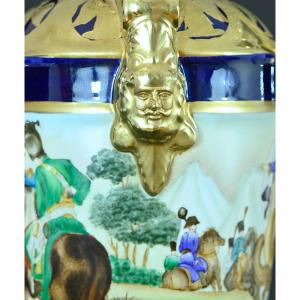 Pair Of Paris Porcelain Vases Napoleon Empire Campaign Egypt 48 Cm 19th Century