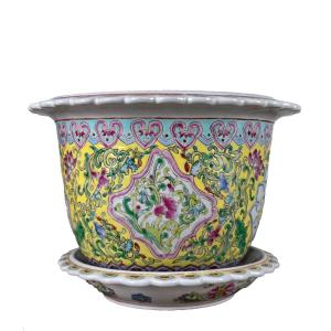 Antique Chinese Porcelain Flowerpot Enamels Famille Rose Yellow Qianlong 20th Century