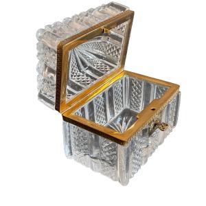 Large Cut Crystal Jewelry Box Saint Louis Baccarat Diamond Domed Box 