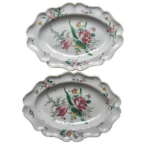 Moustiers Ferrat Pair Of Large Earthenware Dishes Rose Tulipe 18th Tulips 40 Cm