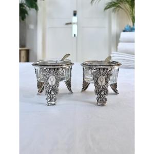 Salerons - Saltcellar And Pepperpot - Silver Plated Regulator With Embossed Vine Motif - Glassware