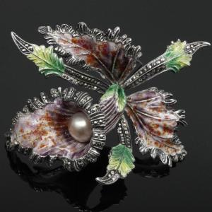 1930 Flower Brooch In Naturalist Enamels And Marcasite On Silver