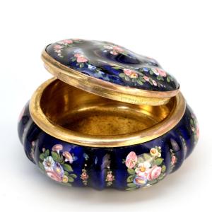 Ribbed Box With Dark Blue Enamel And Floral Garlands, Napoleon III Period