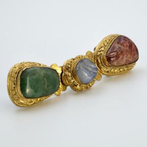 Qing Dynasty Jade, Sapphire, Ruby Gilt Copper Belt Buckle