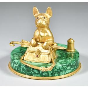 Russia 19th Century, Business Card Holder Representing A Dog In Gilt-bronze On A Malachite Base
