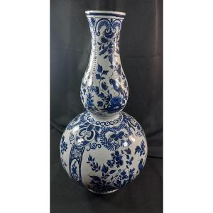 Large Delftware Baluster Vase, Signed, 18th Or 19th Century, Decorated With Birds And Bouquets