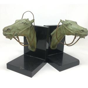Pair Of Art Deco Bookends In Spelter And Marble, Horses, Equestrian, Racing 
