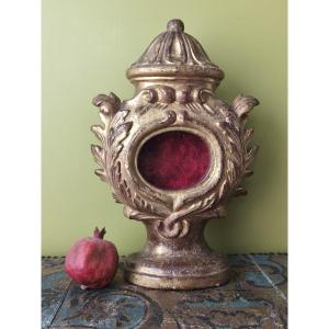Reliquary Monstrance In Carved And Gilded Wood With Blown Glass, 18th Century
