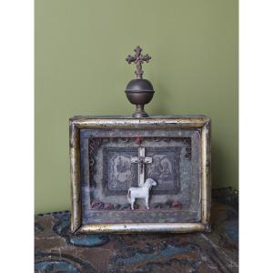 Paperolles Reliquary With Paschal Lamb, 19th Century