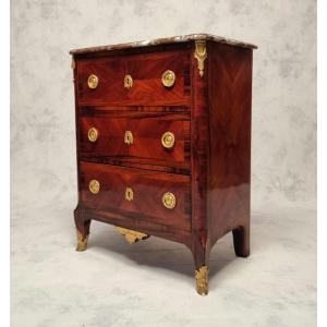 Transition Style Between Two Commode - Amaranth - 19th