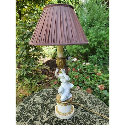 Biscuit Mounted In Lamp