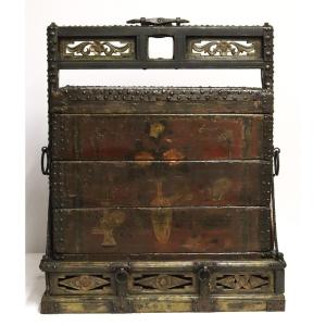 Large “china” Wedding Chest, Late 18th Century
