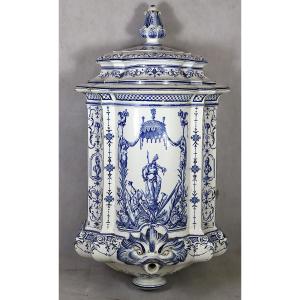 Bordeaux, Jules Vieillard Manufactory. Covered Wall Fountain, 19th Century