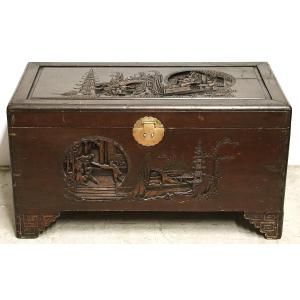 Camphor Wood Chest, Asia, 20th Century