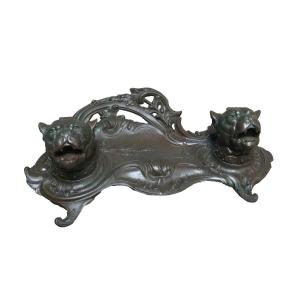 Bulldog Head Inkwell Circa 1900.