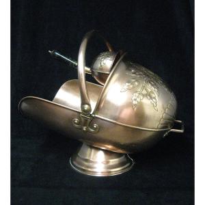 Coal Bucket In Yellow Copper And Laiton 19th Century.