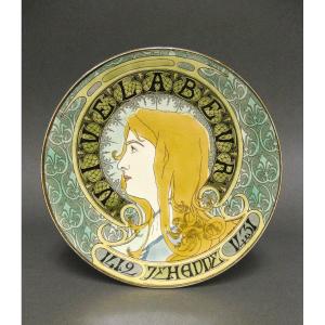 Luneville, Joan Of Arc, Fine Earthenware Plate, 20th Century.