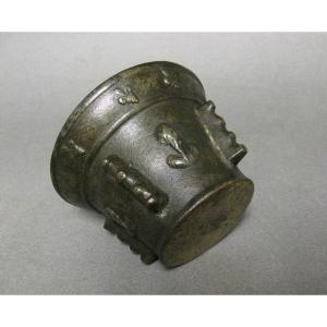 17th Century Bronze Mortar. Fleur De Lys.