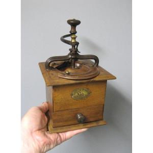 Old Peugeot Frères Valentigney (doubs) 19th Century Coffee Mill.