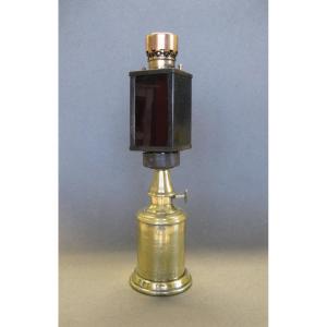 Photographic Laboratory Lamp - Pigeon Lamp.