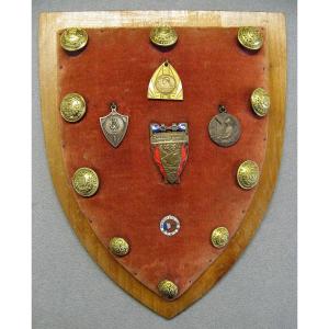 Set Of Buttons And Medals Sapeur Pompier De Paris.