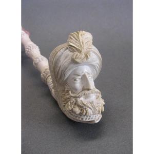 Large Meerschaum Pipe Representing A Sultan's Head.