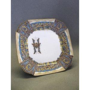 Earthenware Pot With Duc Coat Of Arms.