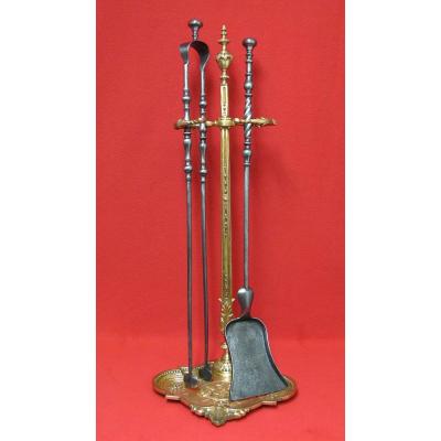 Servant Nineteenth Fireplace. Louis XVI Style.