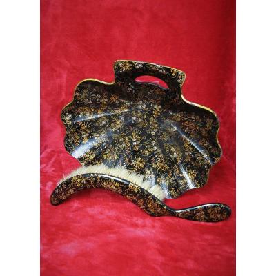 Crumbs Collector, Boiled Cardboard, Napoleon III Period.