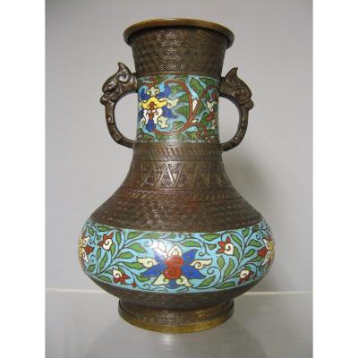 Vase In Bronze And Enamels Cloisonné Japan 19th Century.