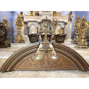 Sacristy Door Top - Nineteenth