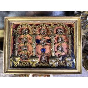 Large Reliquary Decorated With Arches And Columns - Circa 1850 