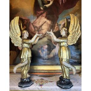 Imposing Pair Of Altar Angels – 18th Century 