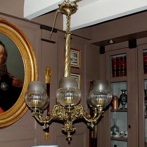 Six-light Chandelier In Bronze And Cut Crystal Globes
