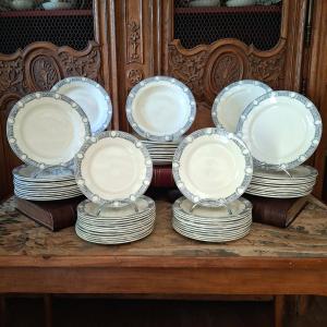 Fine Earthenware Dinner Service - Empire Patterns - 84 Pieces