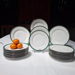 Limoges Porcelain Dinner Service Manufactured By Boisbertrand & Theilloud Between 1900 And 1938